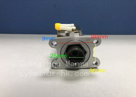Brake Master Cylinder ISUZU Brake Parts For NPR NQR 8-98032617-0