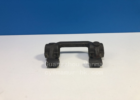 Clutch Fork ISUZU Clutch Parts For NPR NQR MZZ6U 4HK1 8-97310456-1